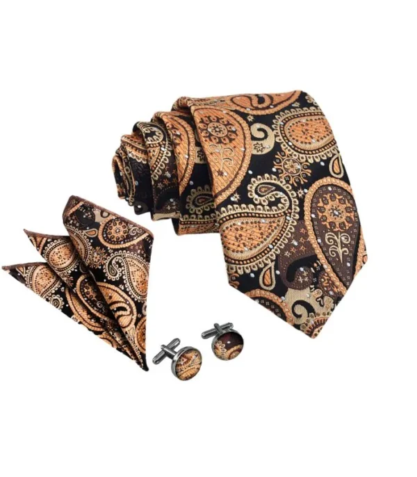 Elegant Paisley slips i brune og beige nuancer
