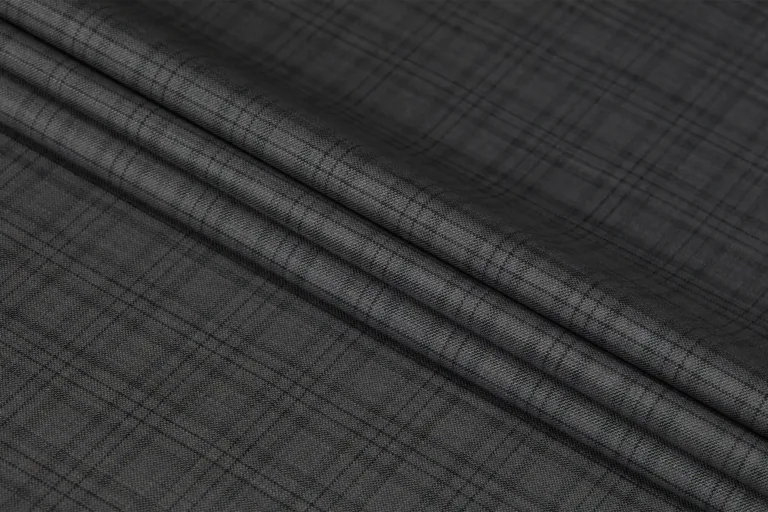 PIRATE BLACK — tern metervare
