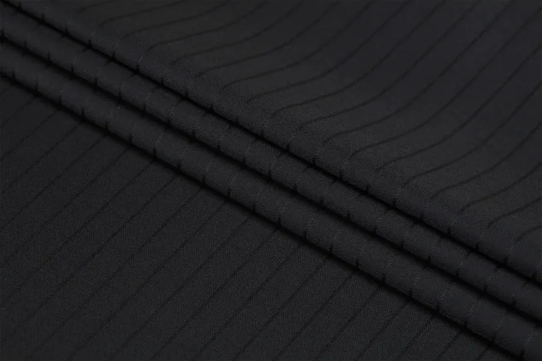 DUSKY BLACK BEAUTY — nålestriber metervare